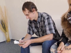 Leie, Blasen, Paar, Gehörnter ehemann, Tschechisch, Hd, Öffentlich, Jungendliche (18+)