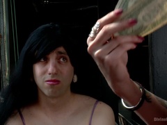 Face assise, Femme dominatrice, Doigter, Orgasme, Prostate, Punition, Chatte, Esclave