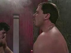 Μεγάλα βυζιά, Κοκκινομάλα, Βυζιά