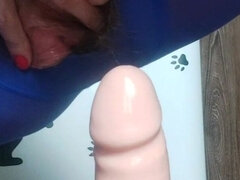 素人, ディルド, 女, 毛深い, 自家製, オナニー, ロシア人, おもらし