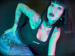 Femdom, Poníženie, Milenka, Sólo, Tetovanie