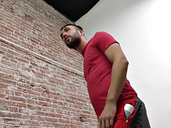 Bearded guy sucks black cock in glory hole