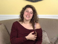 Ruskeahiuksinen, Tuhmat jutut, Karvainen, Äiti jota haluaisin panna, Äiti