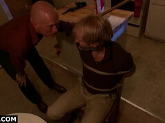 Culo, Bondage sadomaso, Bionda, Cazzo vecchio, Gruppo, Fatto in casa, Mamma che vorrei scoparmi, Mamma