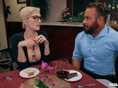 Přítel, Pička, Těsné, Záchod