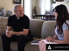 Creme tærte, Langt ned i halsen, Give finger, Første gang, Hd, Realitet, Hård sex, Jomfru