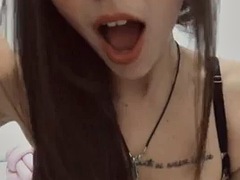 Gostosa brunette with her jumps so she wants to make you enjoy!!!! Asmr - Joi - Priiortiz