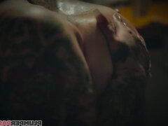 Velké kozy, Prsatá, Honění, Hardcore, Dospělé, Přírodní prsa, Teenka, Kozičky