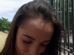 Amatéři, Velké péro, Brunetka, Evropské, Přítelkyně, Přírodní prsa, Různé pohledy, Kozičky