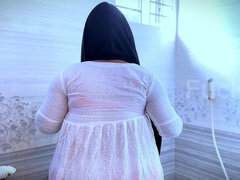 Egyptian Big Ass & Big Boobs Beautiful Hot Girl Showring