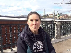 Amatoriale, Tette grandi, Gola profonda, Tedesca amatoriale, Hardcore, Pubblico, Grezzo, Ragazza