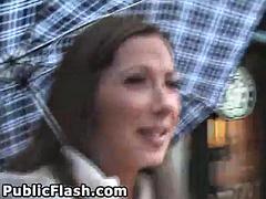 Amatéři, Exhibicionisti, Na veřejnosti