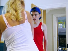 Røv, Blondine, Pik sutte, Hæle, Slikning, Mor jeg gerne vil kneppe, Mor, Pov