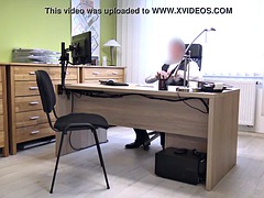 Blasen, Braunhaarige, Tschechisch, Hardcore, Lecken, Büro, Pov, Jungendliche (18+)