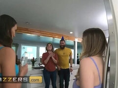 Velké péro, Prsatá, Na pejska, Na obličej, Výprask, Přírodní prsa, Pička, Vyholené