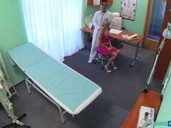 Πίπα, Χύσιμο, Γλείψιμο, Γραφείο, Μουνί, Τουαλέτα, Στολή, Ματάκιας