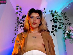 Amatéři, Kotě, Velké péro, Brunetka, Shemale