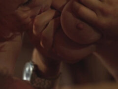 Stor røv, Store bryster, Lækker, Naturlige bryster, Røvhåret, Bryster