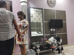 Amateur, Pareja, Corridas, Penetracion con dedos, Indio, Tetas naturales