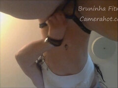 Amatoriale, Culo grosso, Lingerie, Piercing, Figa