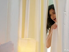 REALITY KINGS 47 Days no Orgasm makes Latina Predator