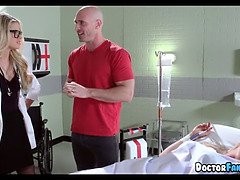 Naughty blonde doctor Jessa Rhodes sucks and fucks her hung patient