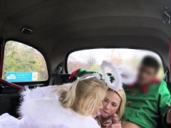 Σκληρό, Ηδ, Πραγματικότητα, Έφηβος, Τρίο, Στολή