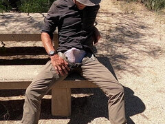 Amatéri, Veľké péro, Fetiš, Masturbácia, Vonku, Pissing, Sólo