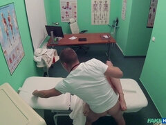 Amatoriale, Leccata di culo, Dottore, Leccata, Ufficio, Figa, Russa, Uniforme