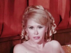 Isot tissit, Blondi, Aisankannattaja, Vuosikerta