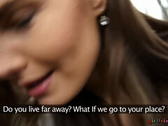 Morena, Checa, Penetracion con dedos, Hd, Lamidas, Pov, Público, Coño