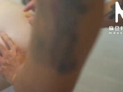 Culo, Culo grosso, Pompino, Da dietro, Mamma che vorrei scoparmi, Infermiera, Ragazza, Terzetto