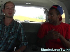 Gay guy gets huge black rod in booty - Hard Fuck