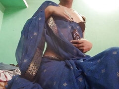Hot girl in Saree new video
