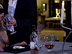 Anale, Bondage sadomaso, Bionda, Pompino, Hardcore, Terzetto