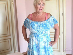 Culo grosso, Famiglia, Nonnina, Lingerie, Matura, Mamma, Punto di vista pov, Tabù