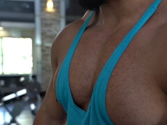 Naive straight guy ravaged at the gym