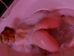 Wet Juicy Ass and Pussy for Valentine's Day Present