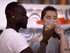 Black4k. lassie cant believe nobody came but gorgeous ebony guy