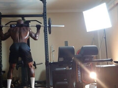 Ερασιτέχνης, Μαύρος, Μύς, Μόνος