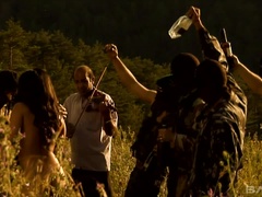 Ασιάτης, Ξανθιά, Μελαχροινή, Χύσιμο, Στο πρόσωπο, Λατίνα, Τατουάζ, Τρίο