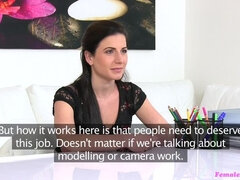 Amatéři, Na pejska, Prstění, Lesbické, Výprask, Kancelář, Pička, Seřezání