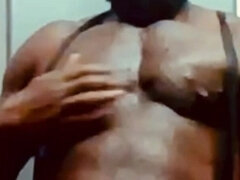 Black Bodybuilder Verbal Smoke & Cum