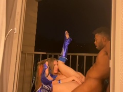 Kitana finishes her big dicked opponent Jax on public balcony