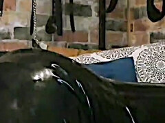 Amatør, Stor svart kvinne, Dildoen, Dominans, Latex, Fitte, Strapon, Kone