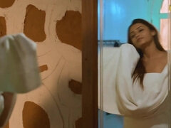 Azijci, Velika rit, Velike joške, Doggystyle, Hardcore, Indijka, Latinka, Joške