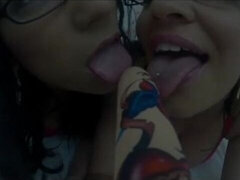 デカパイ, 茶髪の, 巨乳な, ディルド, 巨大, レズビアン, なめる, オマンコ