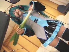 Cosplay Vocaloid - Hatsune Miko (Censored) 1 of five