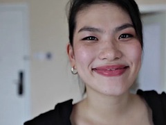 Velik kurac, Velike joške, Fafanje, Rjavolaska, Zrela, Jahanje, Najstnice, Joške