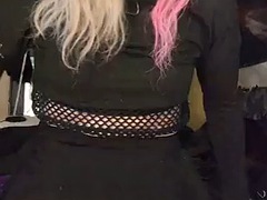 Blonde T-girl trains her ass on her fuck machine